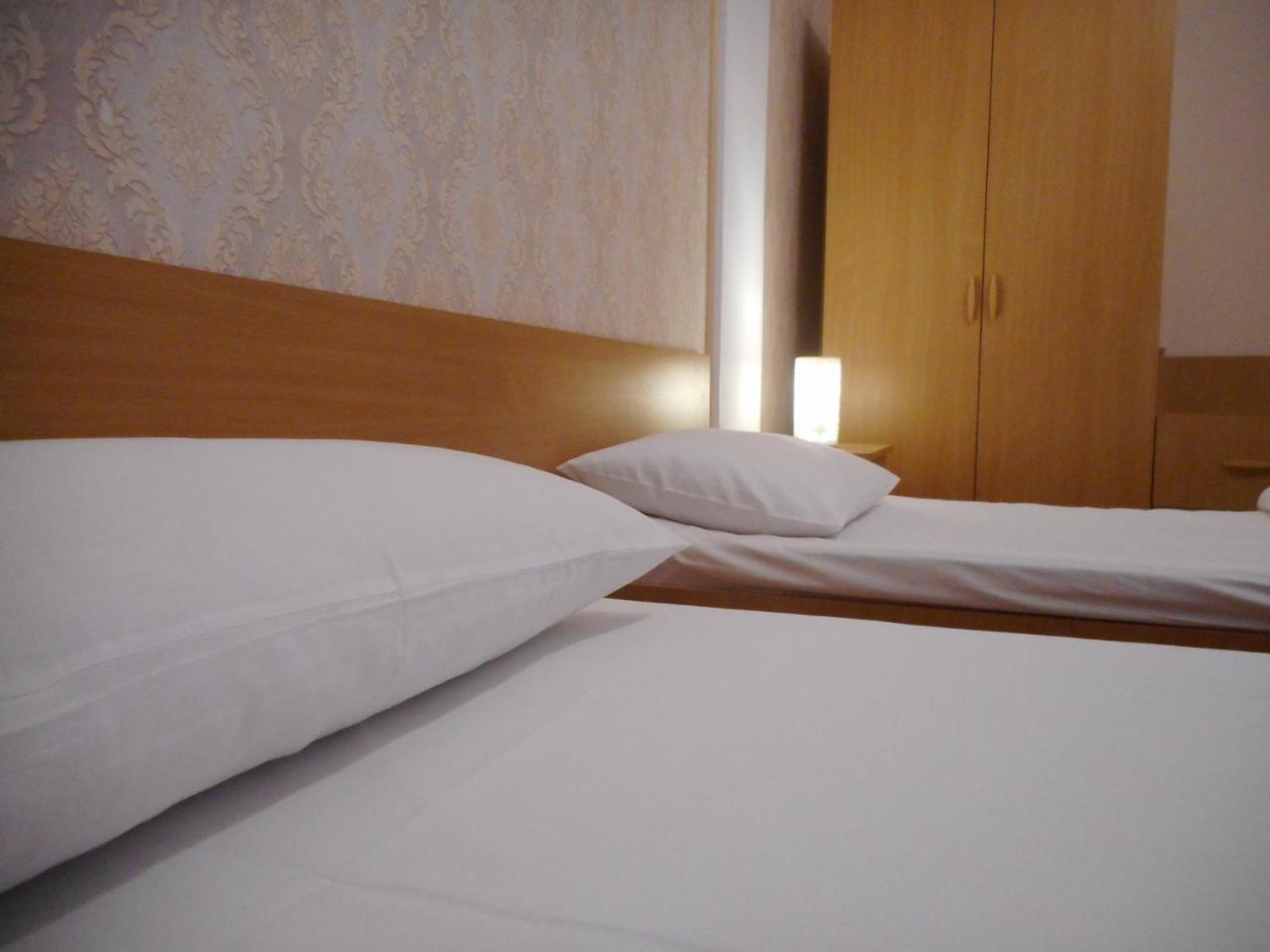 Hotel Holiday Victoria Victoria  Dış mekan fotoğraf