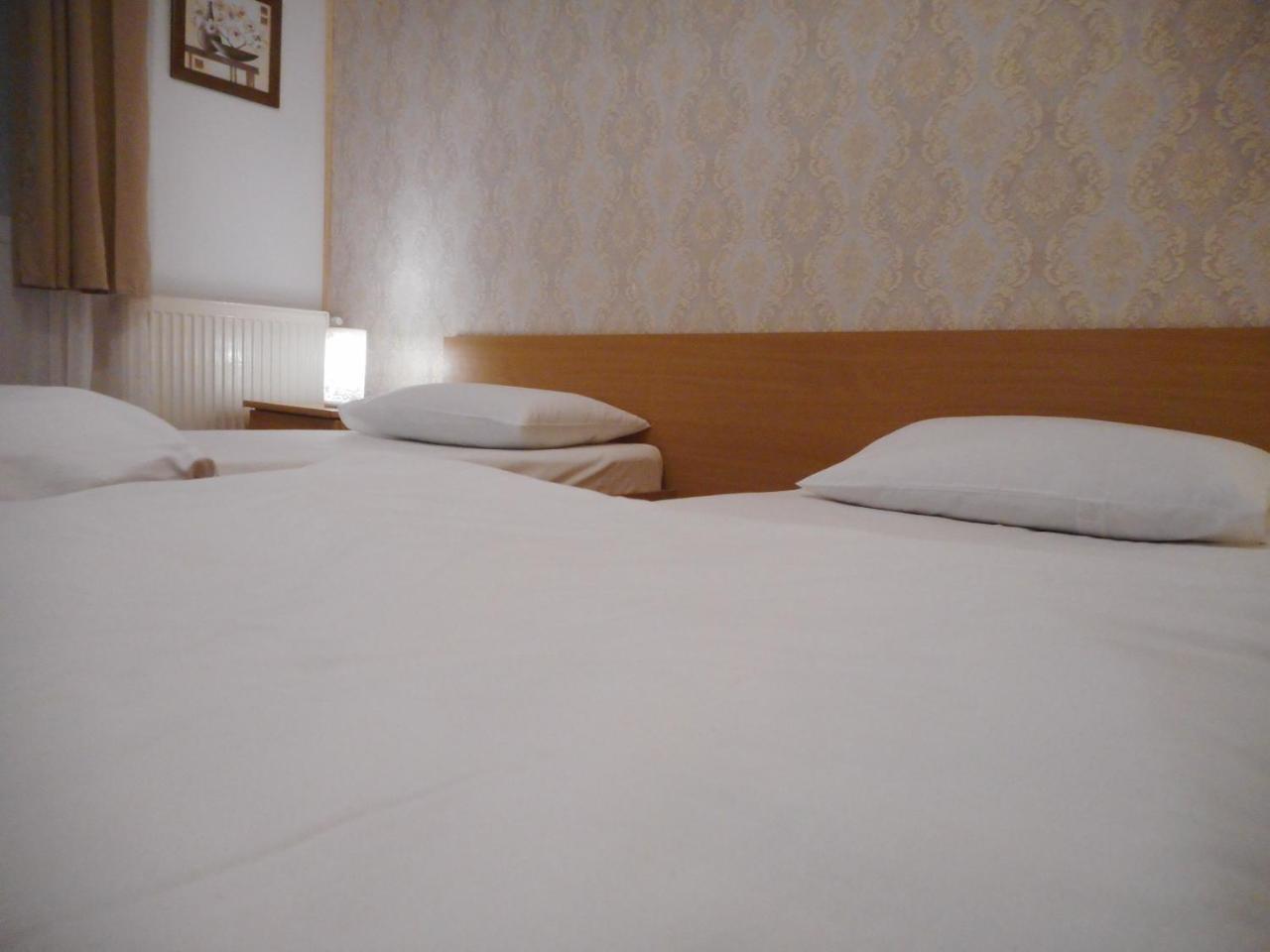 Hotel Holiday Victoria Victoria  Dış mekan fotoğraf